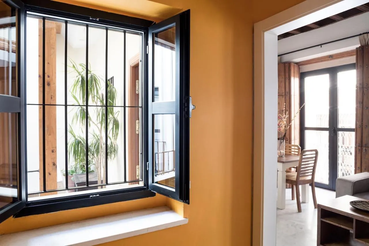 شقة Apartamentos La Casa Del Pozo Santo إشبيلية