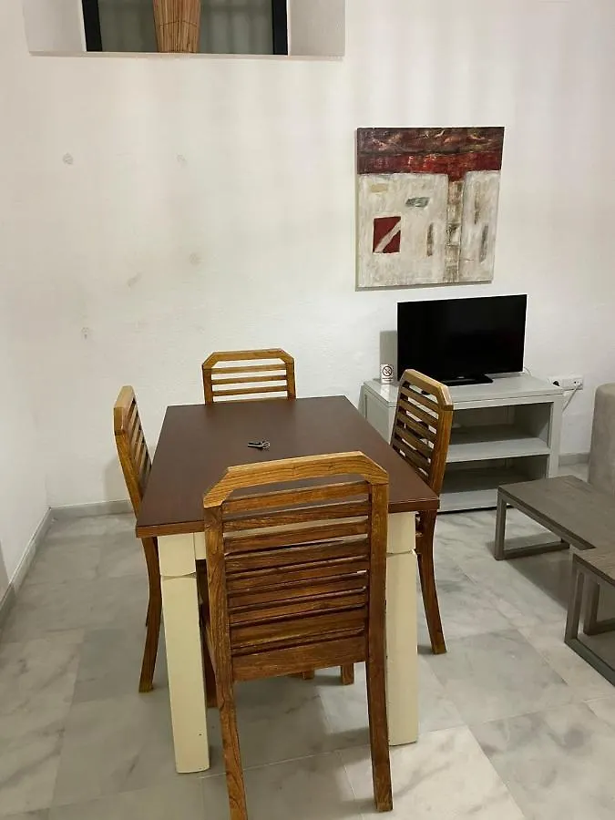 Apartamentos La Casa Del Pozo Santo Séville